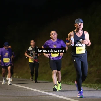 Runner Photo 2772413