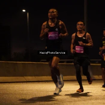 Runner Photo 2772699