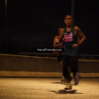 Runner Photo 2772956