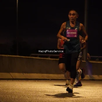 Runner Photo 2772972