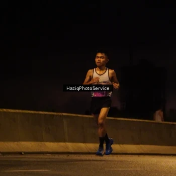 Runner Photo 2773380