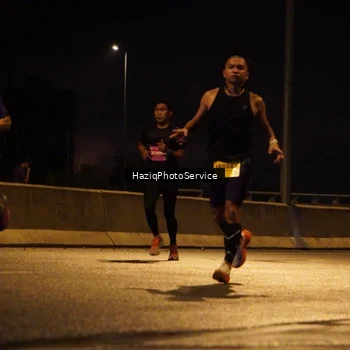 Runner Photo 2773658