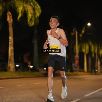 Runner Photo 2773995
