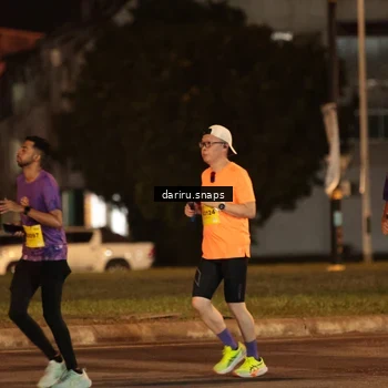 Runner Photo 2774082