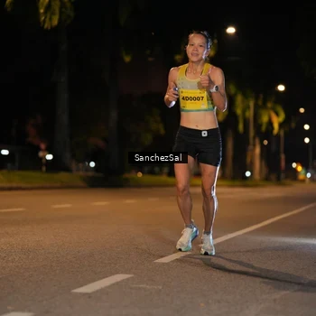 Runner Photo 2774100