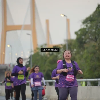 Runner Photo 2774119
