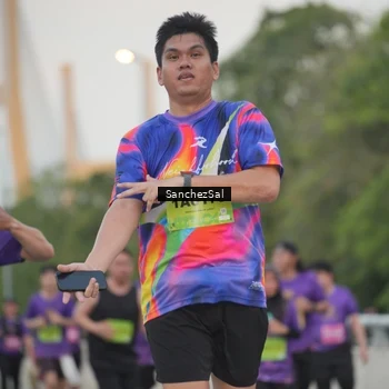 Runner Photo 2774156