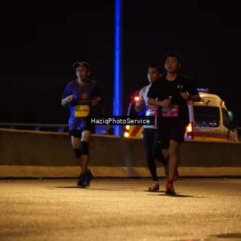 Runner Photo 2774299