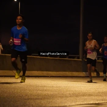 Runner Photo 2774399