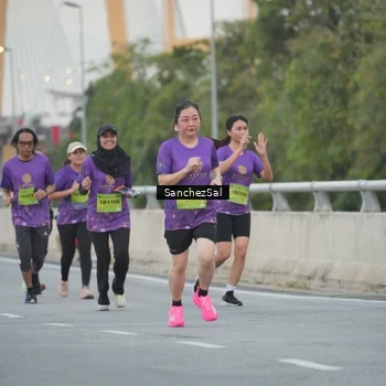 Runner Photo 2774434