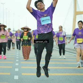 Runner Photo 2774550