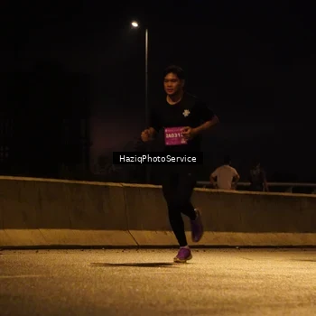 Runner Photo 2774559