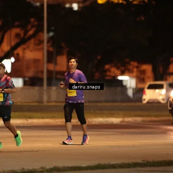 Runner Photo 2774583