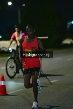 Runner Photo 2774693