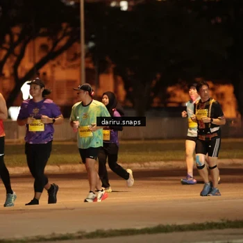 Runner Photo 2774706