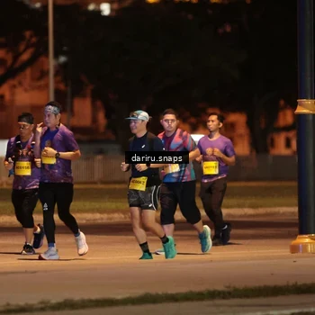 Runner Photo 2774737