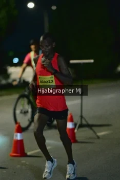 Runner Photo 2774770