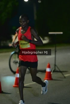 Runner Photo 2774795