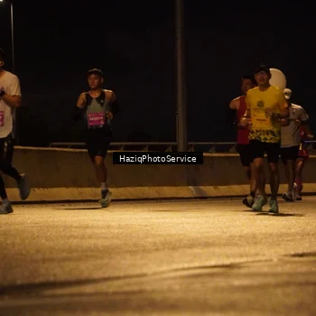 Runner Photo 2774851
