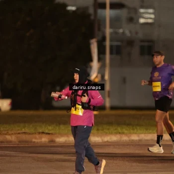 Runner Photo 2775059