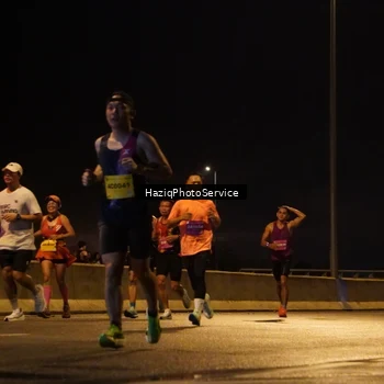 Runner Photo 2775116