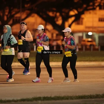 Runner Photo 2775278
