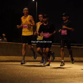 Runner Photo 2775320