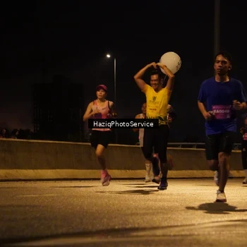 Runner Photo 2775733