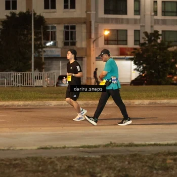 Runner Photo 2775750