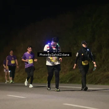Runner Photo 2776100