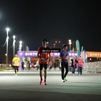 Runner Photo 2776111