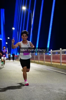 Runner Photo 2776170