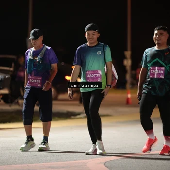 Runner Photo 2776242