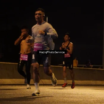 Runner Photo 2776256