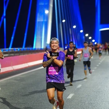 Runner Photo 2776346