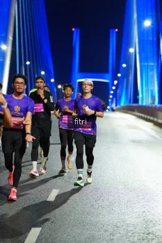 Runner Photo 2776439