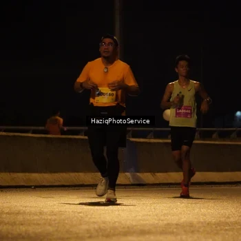 Runner Photo 2776456