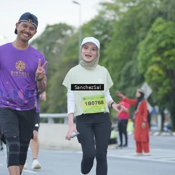 Runner Photo 2776566
