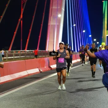 Runner Photo 2776591