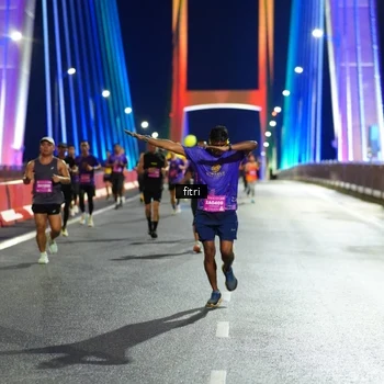 Runner Photo 2776626