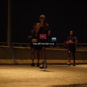 Runner Photo 2776658