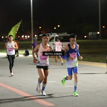 Runner Photo 2776722