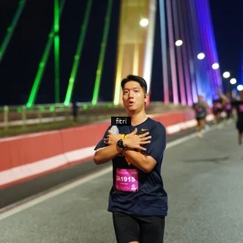 Runner Photo 2776742
