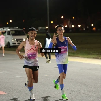 Runner Photo 2776744