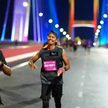 Runner Photo 2776772