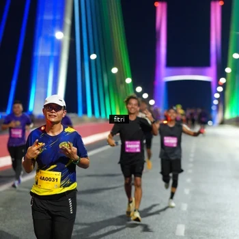 Runner Photo 2776848
