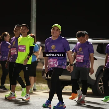 Runner Photo 2776877