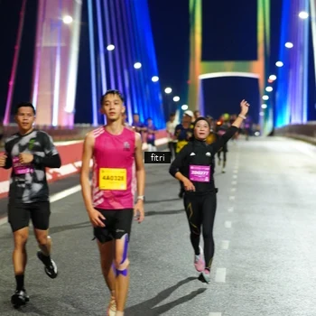 Runner Photo 2776934