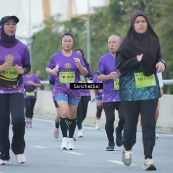 Runner Photo 2777019