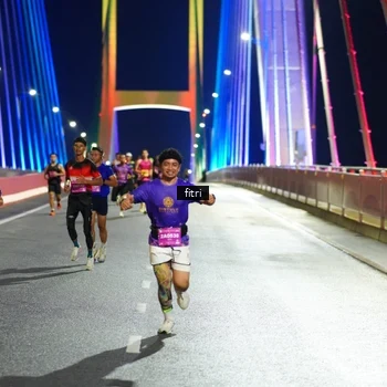 Runner Photo 2777025